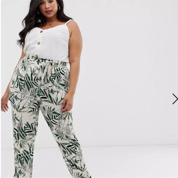 ASOS Curve Peg Tapered Leg Pants in Tropical Palm Print - Picture 1 of 8